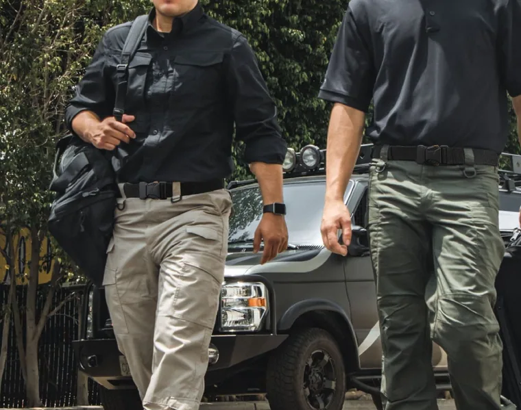 Two men in tactical clothing wearing CHAOREN webbing belts